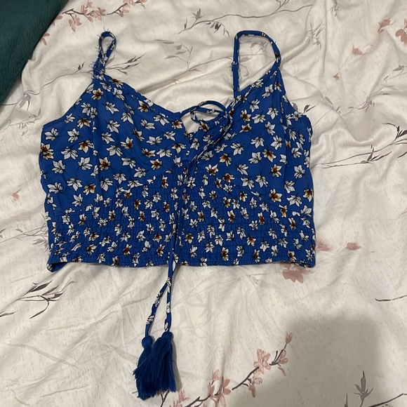 Blue crop top - Picture 2 of 3
